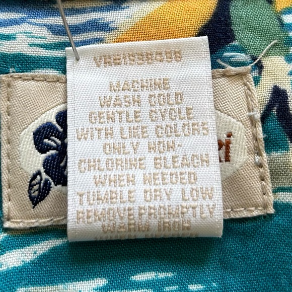 Hawaiian Shirt w/ Hula Girls size L - Picture 7 of 7